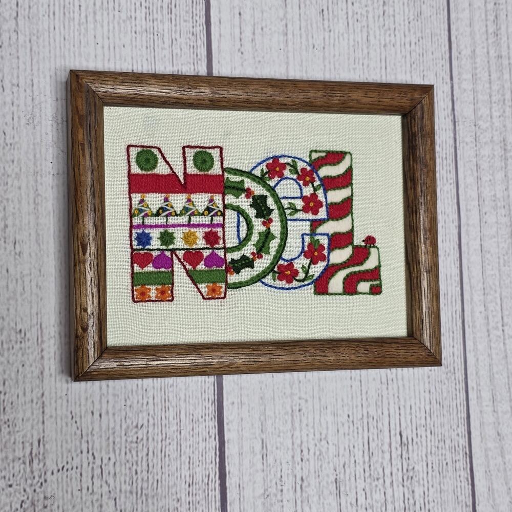 Vintage NOEL Christmas Cross Stitch Embroidery Framed Holiday Needlework - Picture 3 of 6
